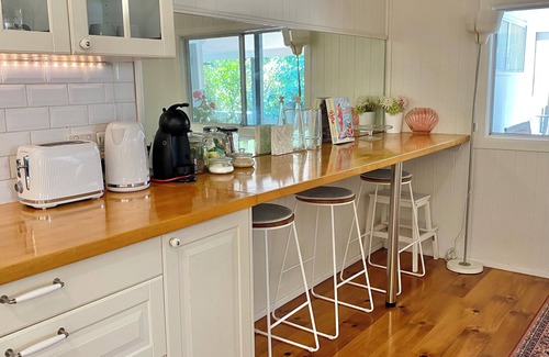 Highgate Hill House | Family friendly, spacious home, city living