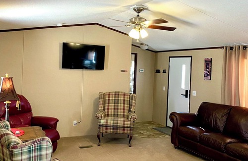 Waynoka House | Family Friendly Site With 24 Hour Access to Dunes