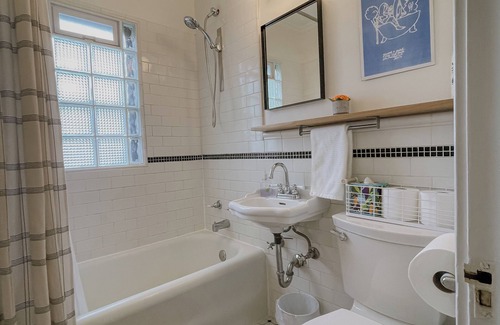 Waite Park House | Family-friendly Stay Close to MSP, MoA & Downtown