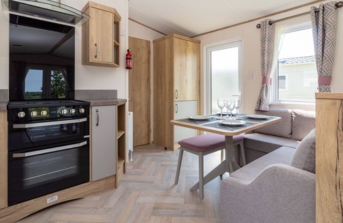 Widemouth Bay House | Family friendly Static Caravan (Blenheim) with Sea Views