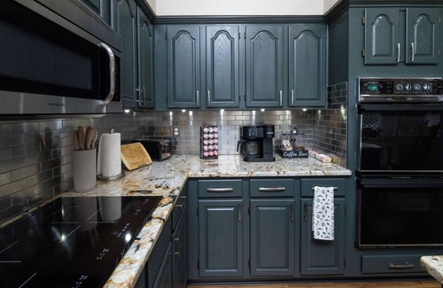 McKinney House | Family-Friendly Stay in Quiet Area w/Pool Table