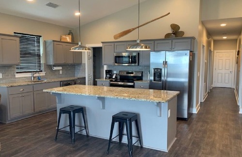 East End House | Family Friendly. Very Clean. Local Friendly Owners. Beautiful Gulf View.