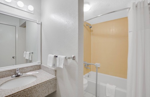 Candler Hotel | Family Fun in the Mountains, Hot Meals Included!
