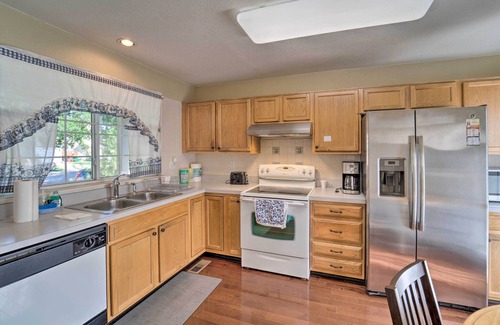 Broomfield House | Family Home w/Fenced Yard: 15 Mi to Denver!