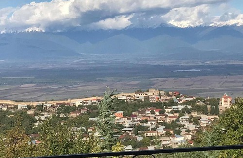 Sighnaghi House | Family Hotel In Nukriani , 2km from Sighnaghi