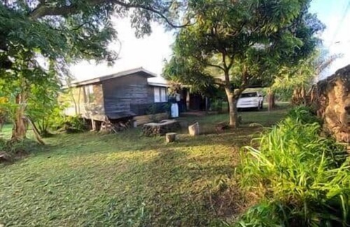Hanga Roa House | Family house in a residential area