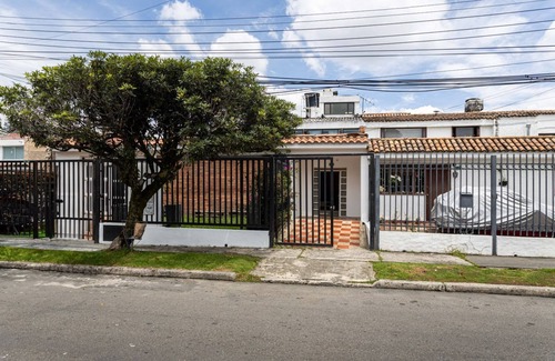 Suba House | Family house in the north of Bogota