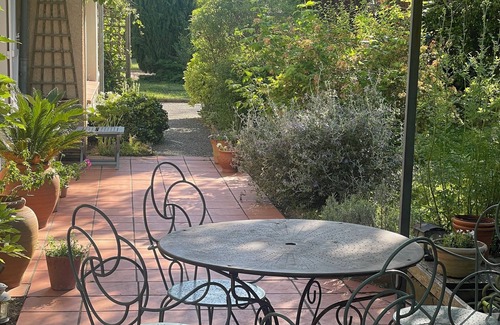 Pibrac House | Family house with swimming pool in charming village