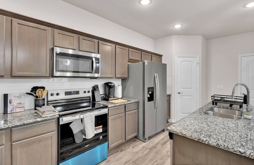 Buckner Terrace - Everglade Park House | Family Retreat with Private Patio