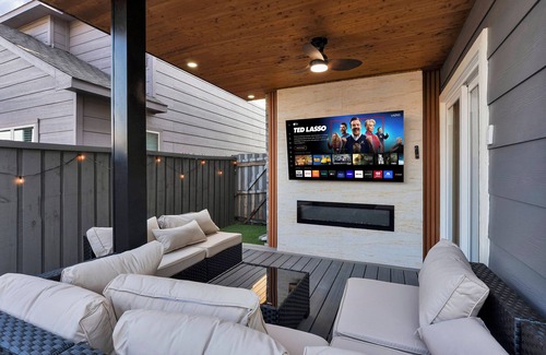 Buckner Terrace - Everglade Park House | Family Retreat with Private Patio