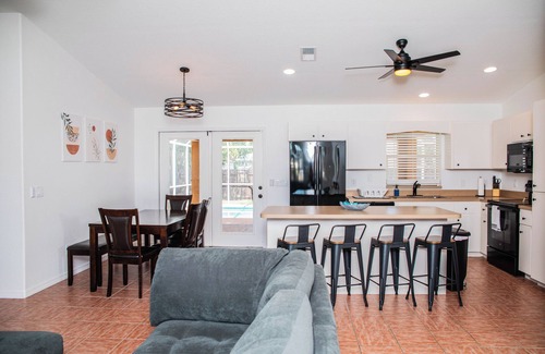 North Port House | Family Retreat with Heated Pool & Fenced Yard