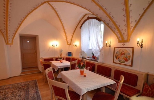 Bad Hofgastein Cottage | Family room - vicarage, guesthouse