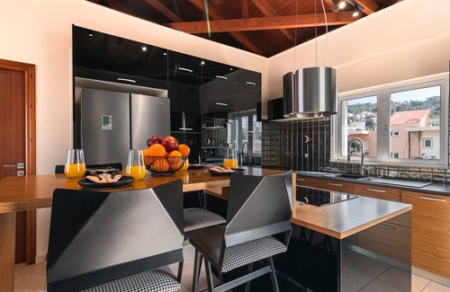 Chania Town Apartment | Family-sized delightful apartment, close to all comforts and facilities