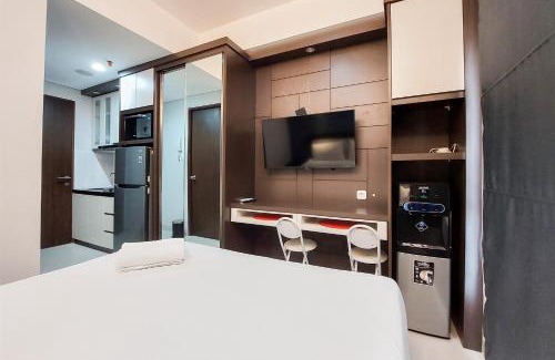Ciputat Apartment | Fancy and Nice Studio at Transpark Bintaro Apartment By Travelio