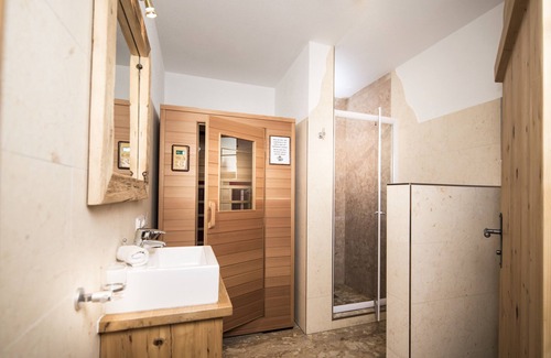 Helfenstein House | Fantastic chalet in a quiet location on the outskirts of Hart bei Fügen-Chalet 2