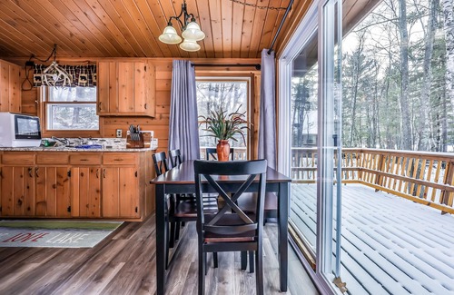 Manitowish Waters House | Fantastic lakefront home with fireplace, fast WiFi, washer/dryer & dog-friendly