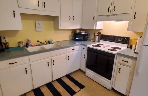 West Monroe Apartment | Fantastic Location! Affordable Clean 2br/1ba