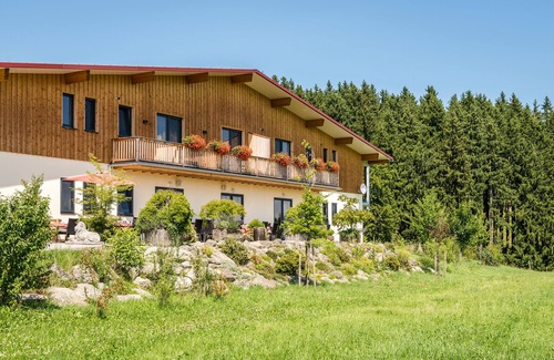 Hart House | Fantastic "Wilder Kaiser" vacation apartment on the Fasanenhöhe horse farm