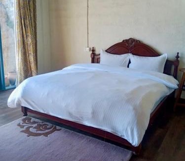 Gobind Dham Hotel | Faraway Cottages, Auli