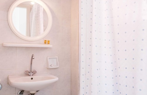Kavos Hotel | Fardini Seaside Hotel