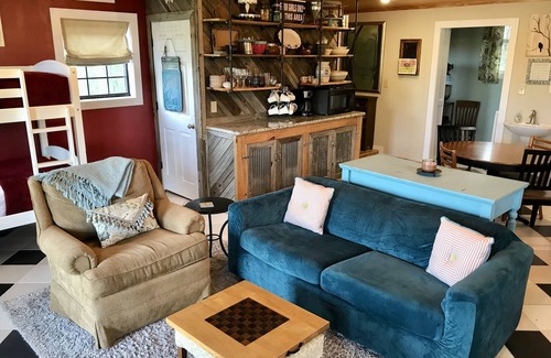 Camden Cabin | Farm Girl Cabin