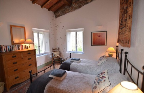 Molazzana Other | Farm house (Sleeps 10, 5 Bedrooms)