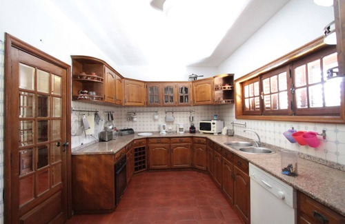 Oliveira do Douro House | FARM OF THE OLD BRIDGE OF THE CABRUM