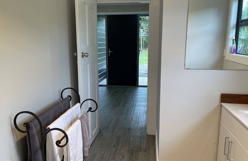 Kaimarama Other | Farm stay accommodation with own waterhole.