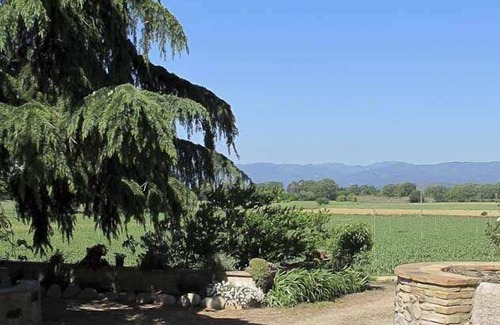 Vilobi d'Onyar House | Farmhouse "Can Riqué" in Vilobí d'Onyar