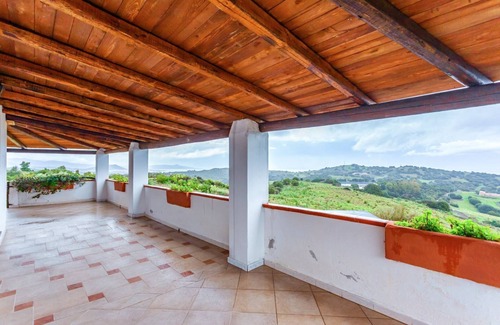 Siniscola House | Farmhouse "Comino Alto" Apt 11