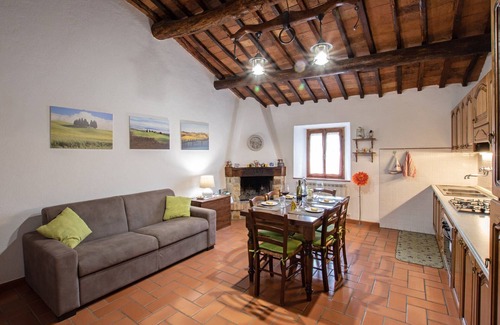 Castiglione d'Orcia Other | Farmhouse IL PODERUCCIO with views of the Val d'Orcia, for FAMILIES