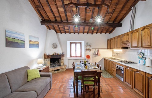 Castiglione d'Orcia Other | Farmhouse IL PODERUCCIO with views of the Val d'Orcia, for FAMILIES