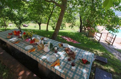 Apecchio House | Farmhouse in Apecchio with Pool & Spa