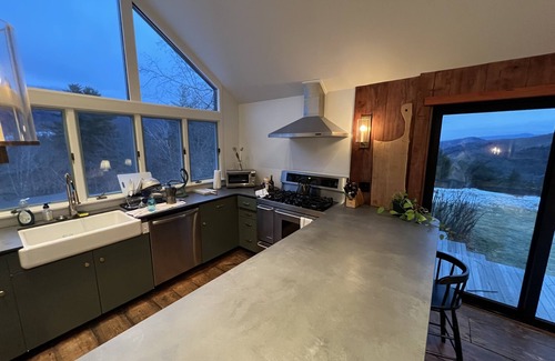 South Londonderry Other | Farmhouse in South Londonderry - great amenities and really close to ski resorts
