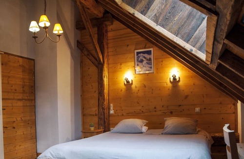Mercury Villa | Farmhouse in the heart of the mountains