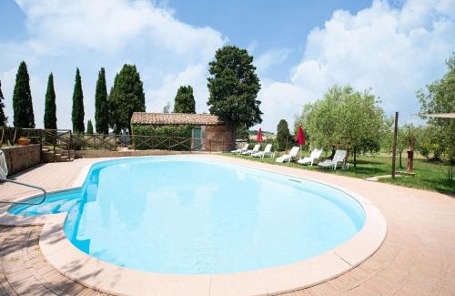 Collesalvetti House | Farmhouse in Tuscany near Pisa & Beaches
