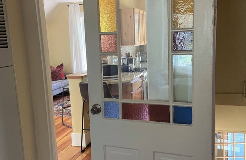 Historic Railroad District House | Farmhouse Light-filled Loft in Ashland's Historic Railroad District