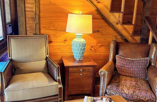 Ledbetter Other | Farmhouse + Studio 15 Mins to Round Top