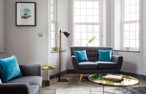 Rushmoor District Apartment | Farnborough 2 Bedroom | Relaxing Stay, Just Mins from Farnborough International