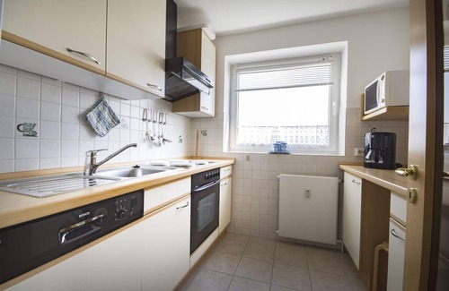 Sahlenburg Apartment | FB 06.01 - Sea view vacation apartment for up to 4 people with swimming pool and sauna