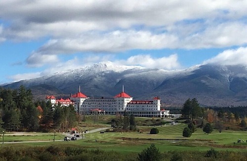 Bretton Woods Condo | FC54 large mountain cottage with views