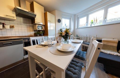 Schwanau Apartment | Fe Wo Europa Park - Straßburg - Colmar - Klimaanlage- Wallbox