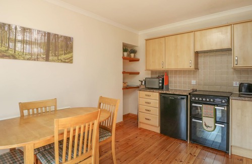 Kinlochlaggan Cottage | FEAGOUR, family friendly, with open fire in Laggan