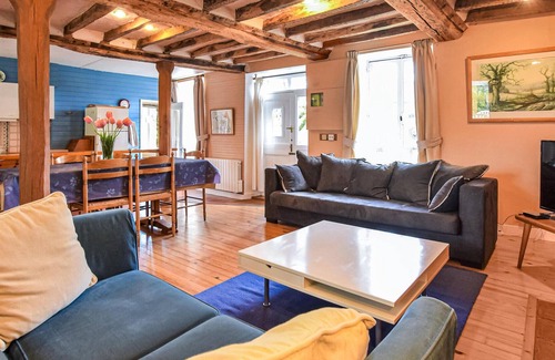Tinchebray House | Feel a bit like in a fairy tale and spend your vacation in this charming stone house.