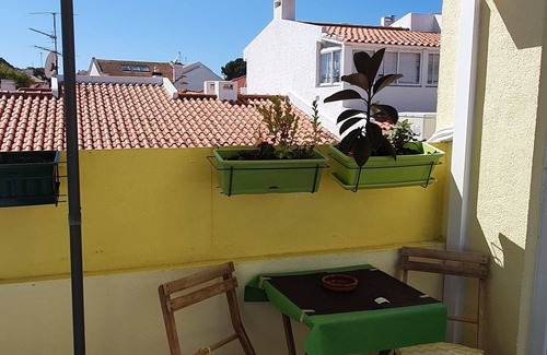 Cascais Apartment | Feel at Home 150m from Seaside and Beach