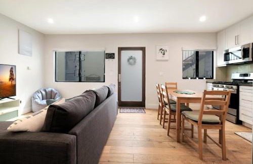 Hermosa Beach Apartment | Feel At Home At A One Bedroom Apt 1 Block From The Beach