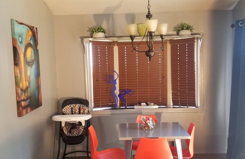Frederick House | Feel at home in Frederick!
