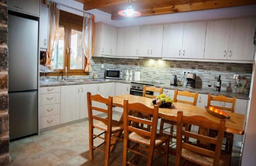 Agios Vasileios Villa | Feel your quiet!