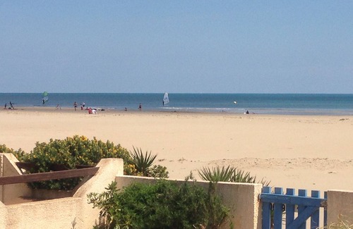 Les Ayguades Apartment | FEET IN THE WATER