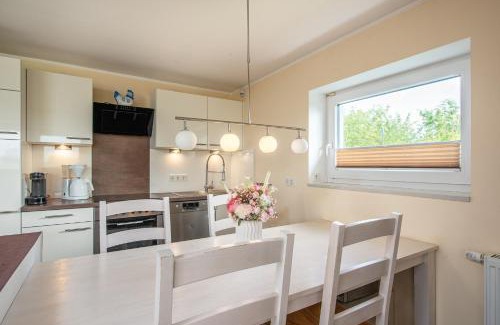 Neue Tiefe Apartment | FehmAmore mit See-und Hafenblick